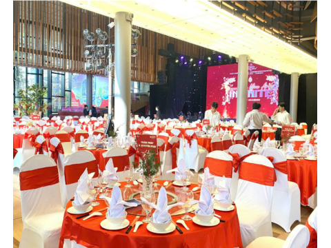 Tiệc Tất Niên 